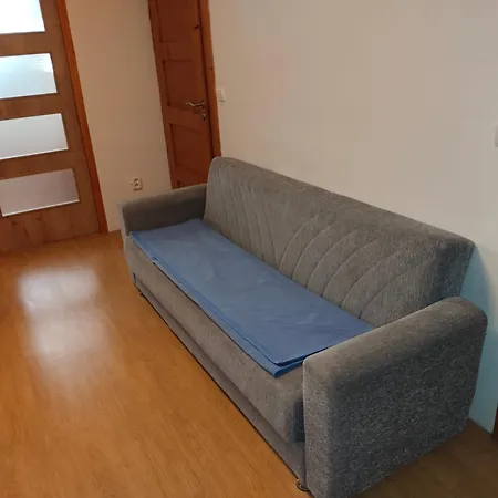 Apartman Se Dvema Loznicemi Zlín Esterno foto